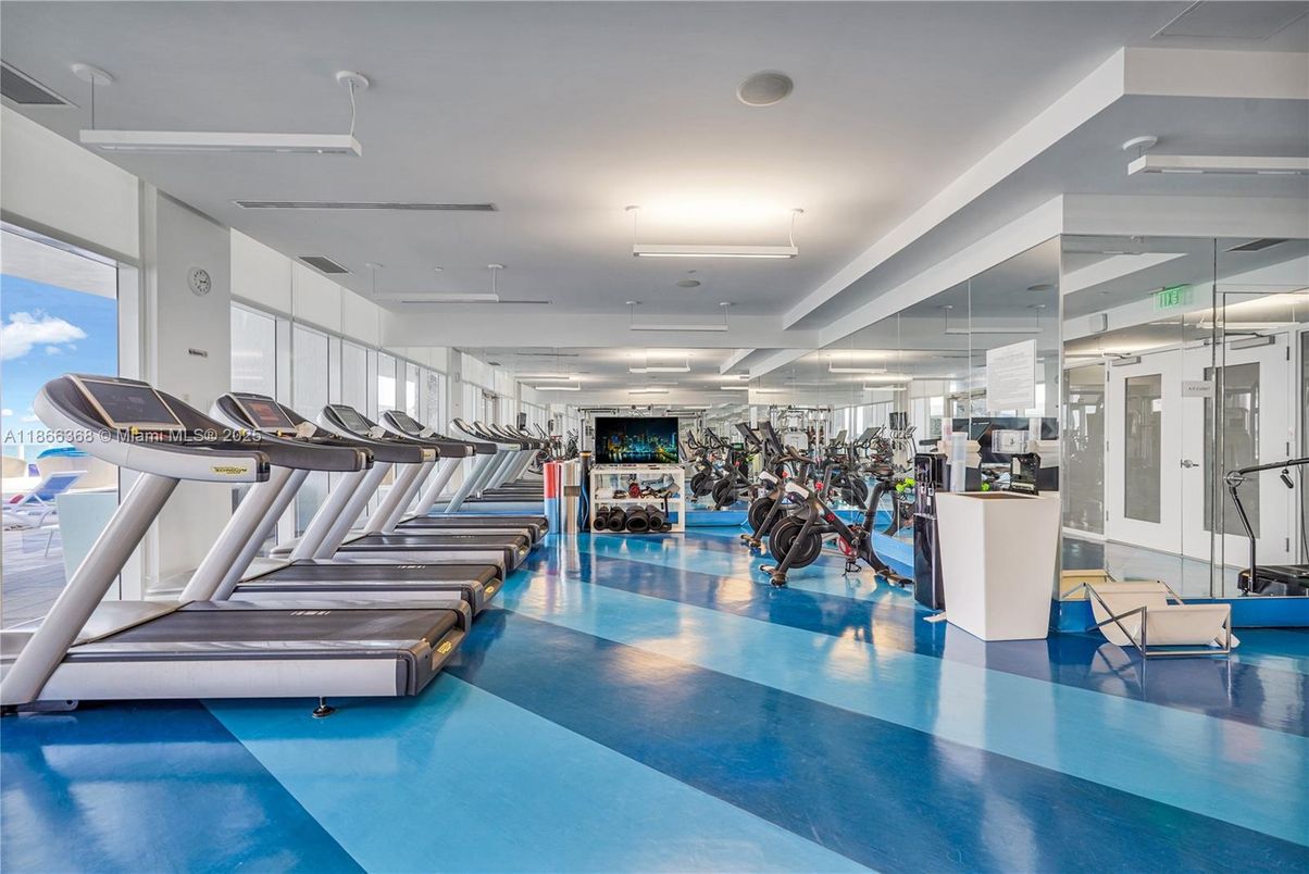 Fitness Equipment, Gym, Interior, Pool, Recessed Lighting