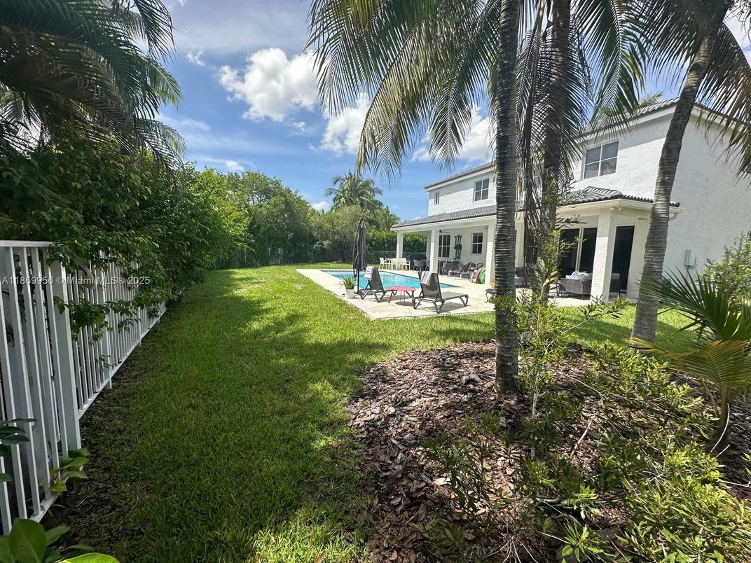 Backyard, Exterior, Pool