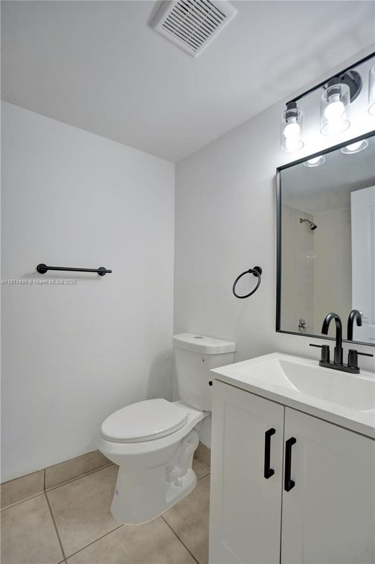 Bathroom, Interior
