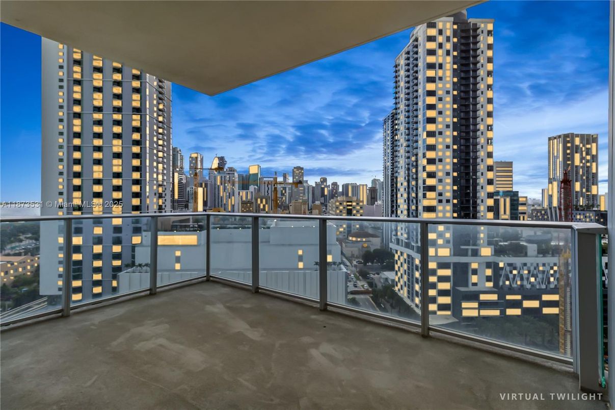 Exterior, Other, Skyline