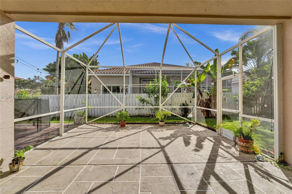 Glass Ceilings, Interior, Sun Room