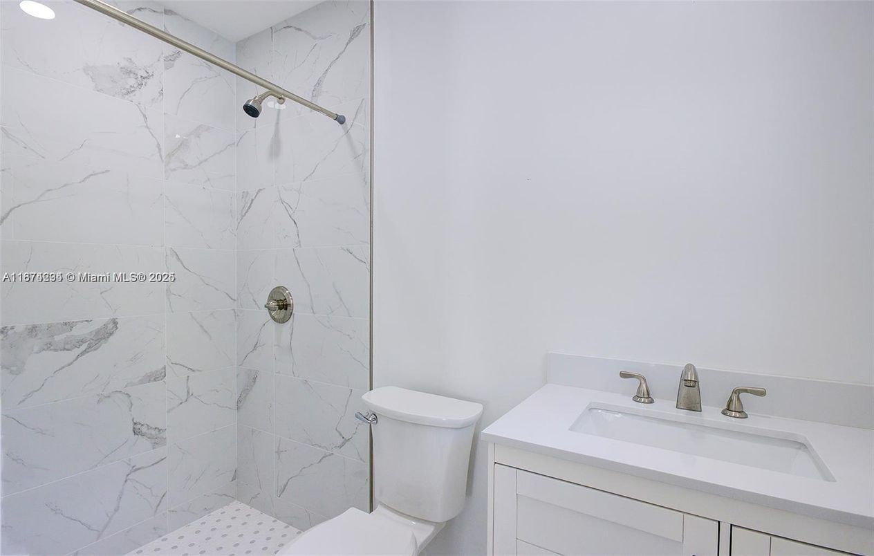 Bathroom, Interior, Marble Walls