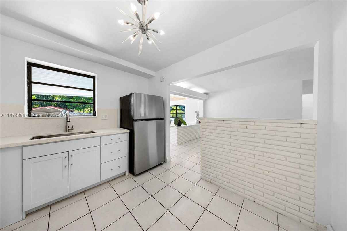 Interior, Kitchen, Pendant Lights