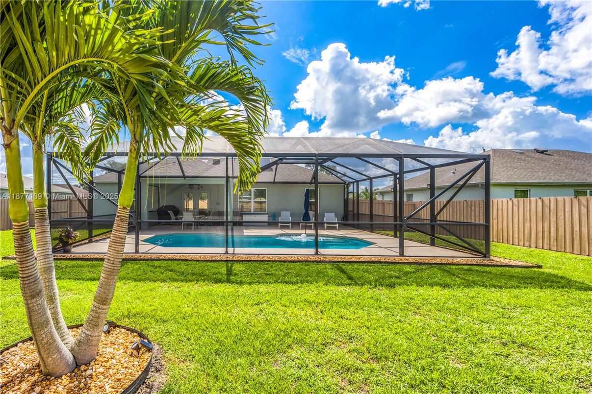 Backyard, Exterior, Pool