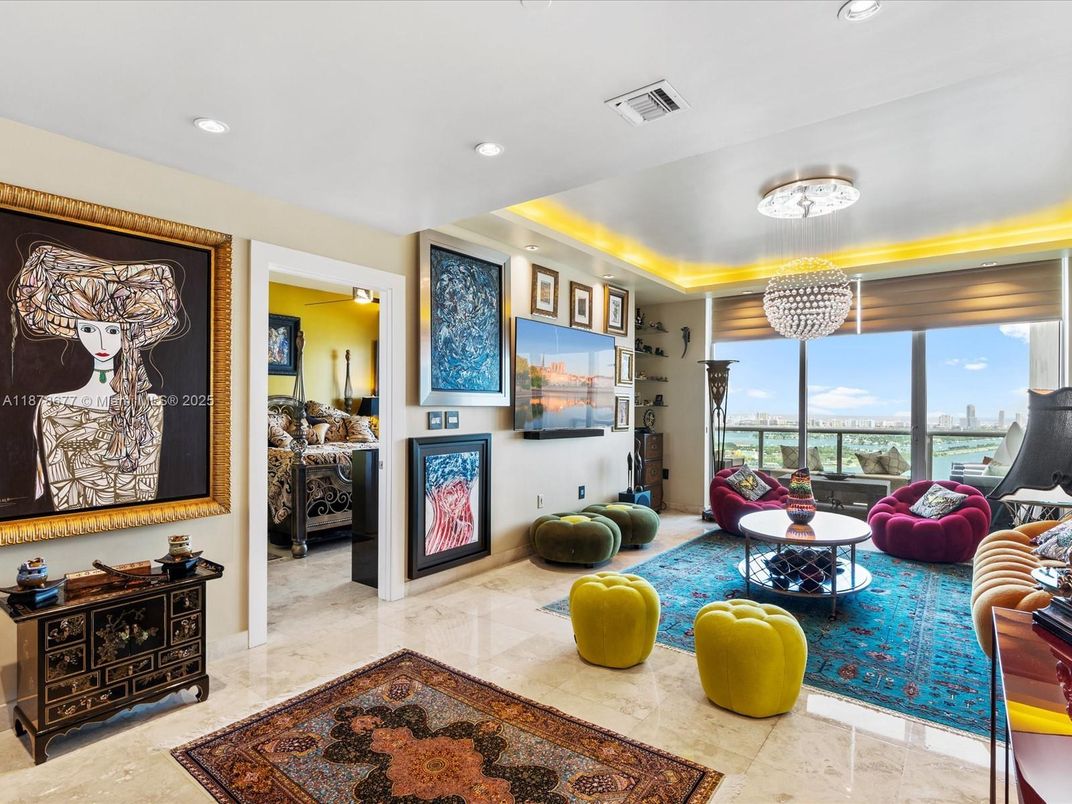 Chandelier, Interior, Living room, Pendant Lights, Recessed Lighting, Water