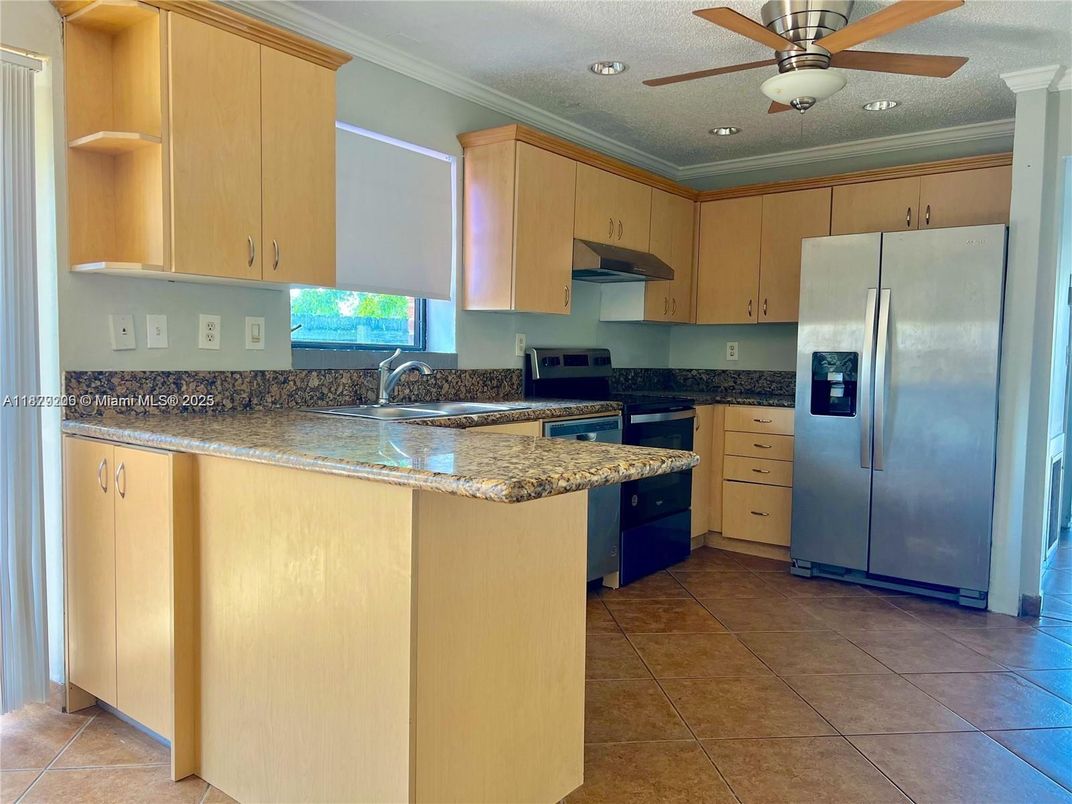 Interior, Kitchen, Recessed Lighting
