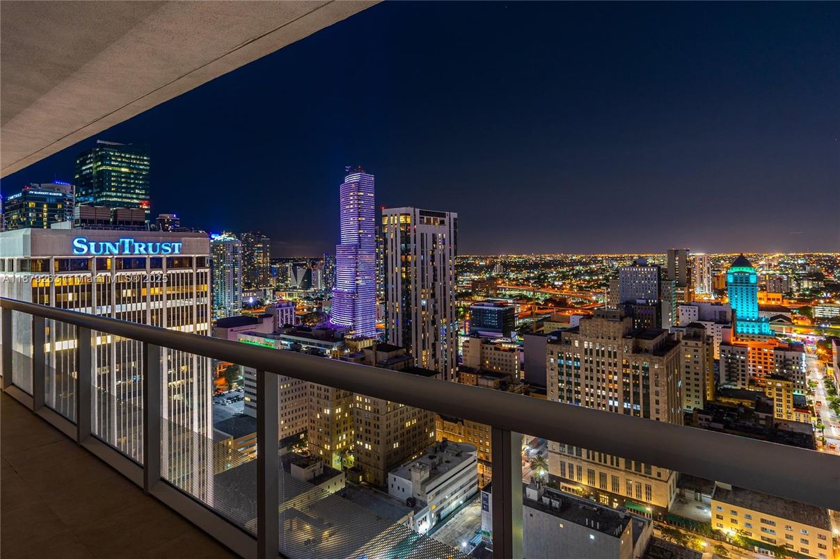 Exterior, Other, Skyline