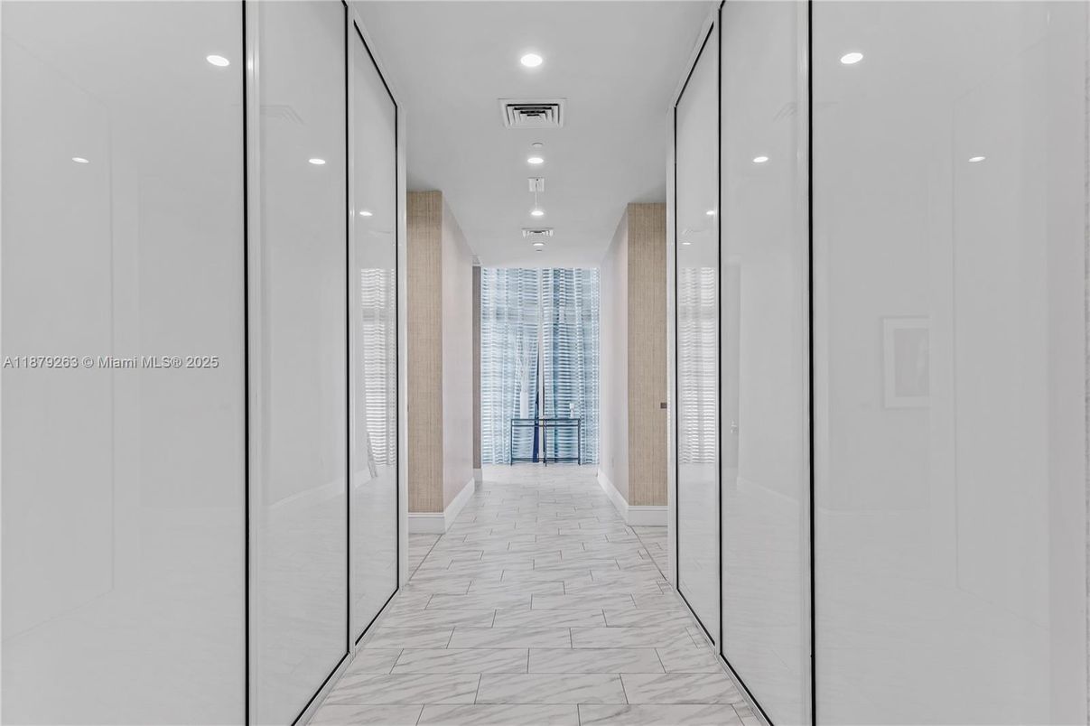 Interior, Marble, Recessed Lighting