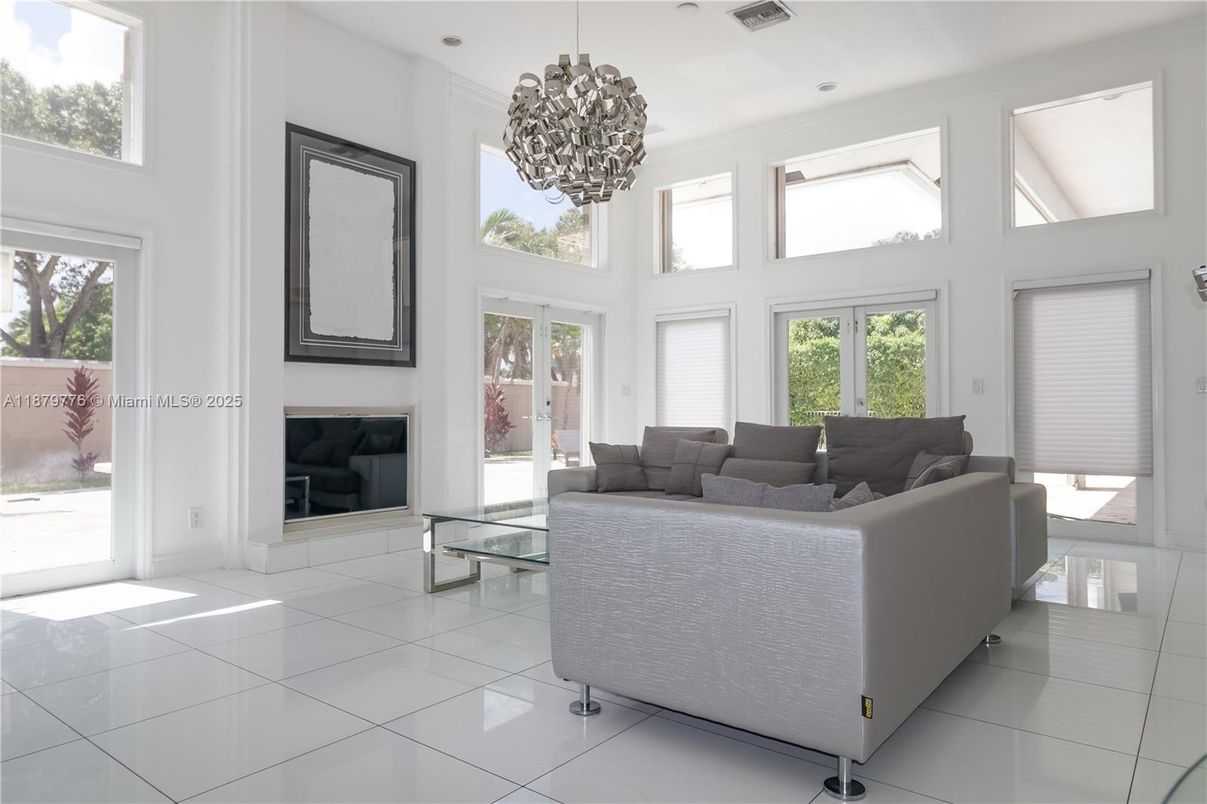 Chandelier, Interior, Living room, Recessed Lighting