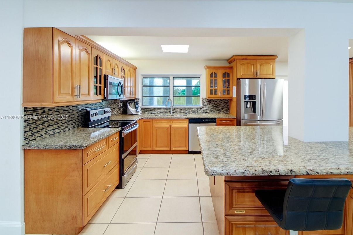 Interior, Kitchen, Stainless Steel Appliances