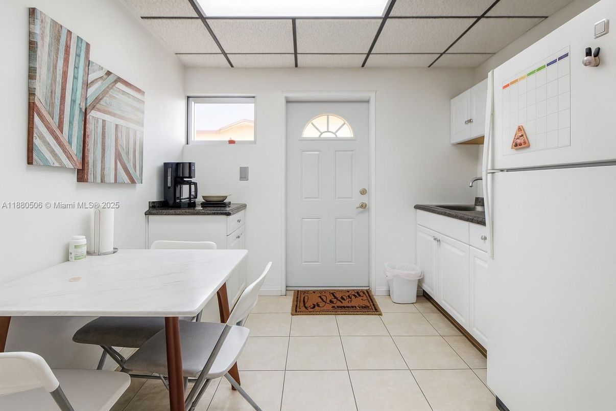 Dining room, Interior, Kitchen