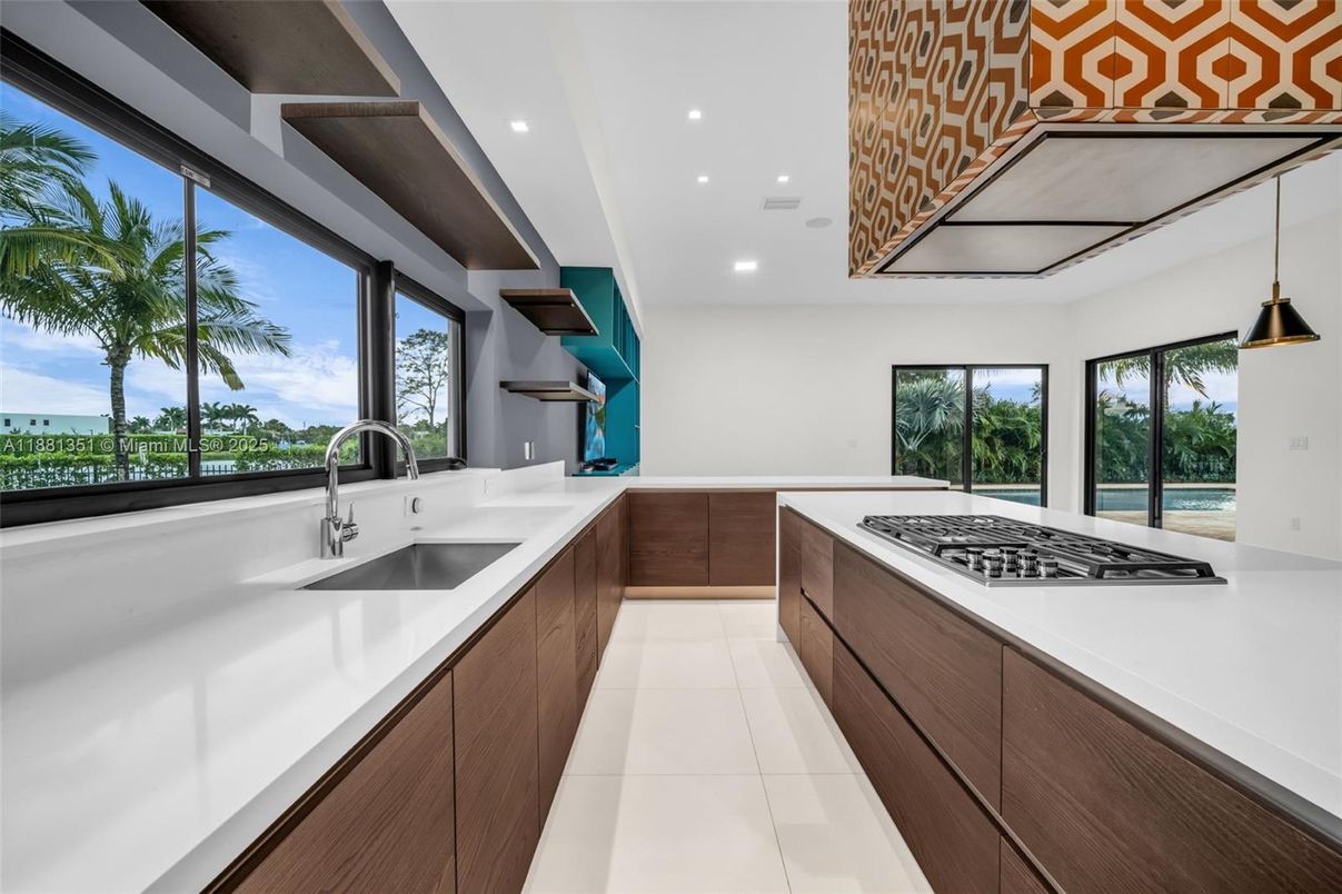 Interior, Kitchen, Pendant Lights, Recessed Lighting