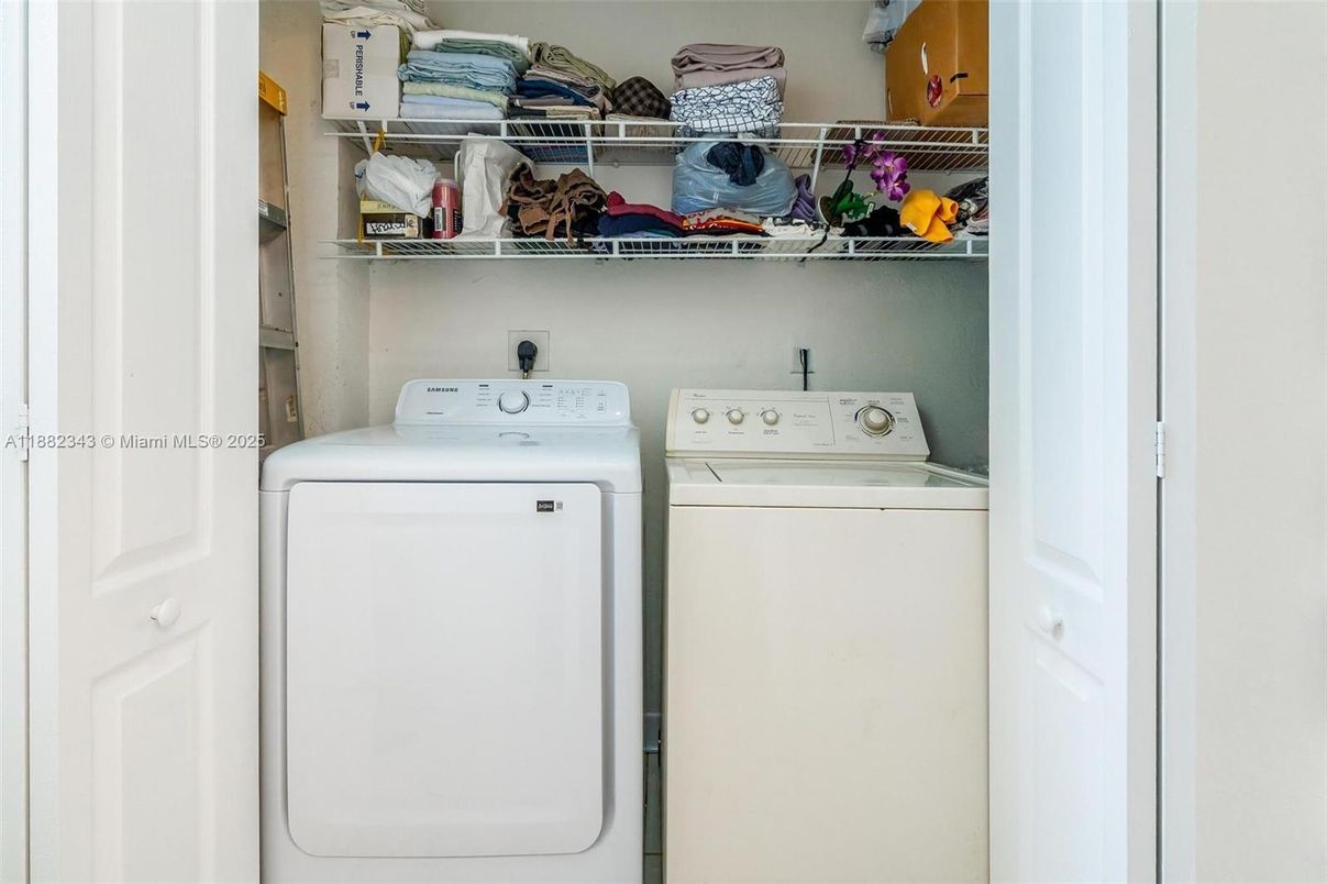 Interior, Utility Closets, Washer