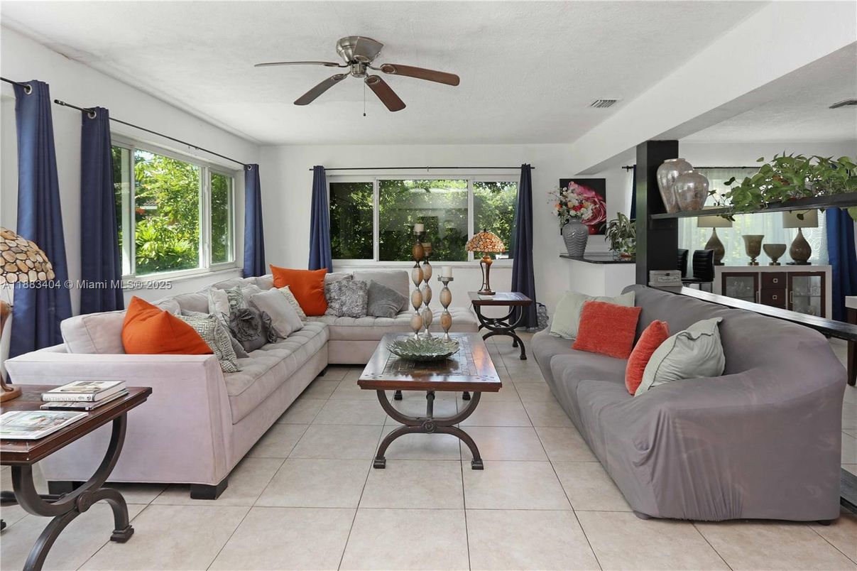 Interior, Living room