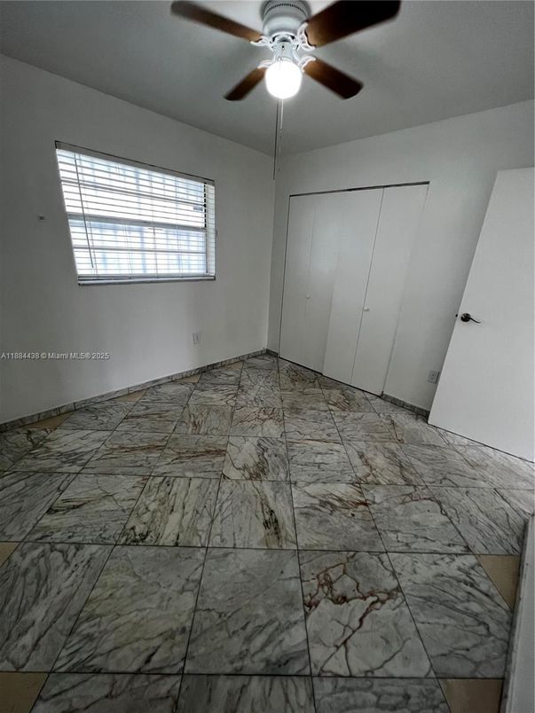 Empty room, Interior, Marble