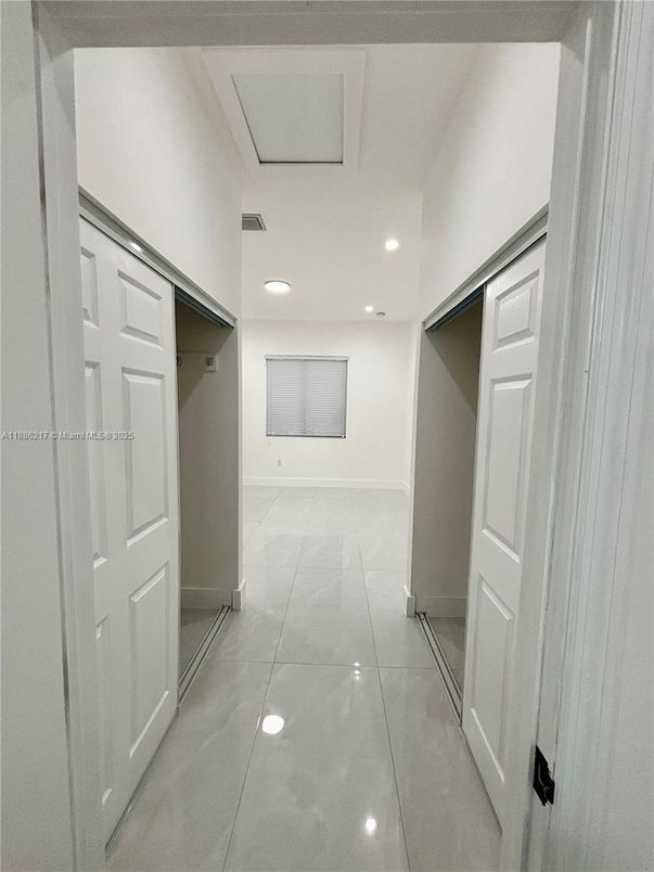 Interior, Recessed Lighting