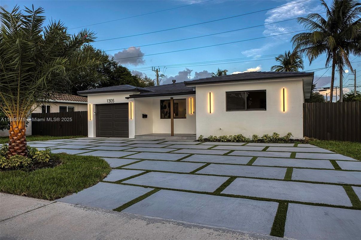 Attached, Backyard, Exterior, Facade, Ranch