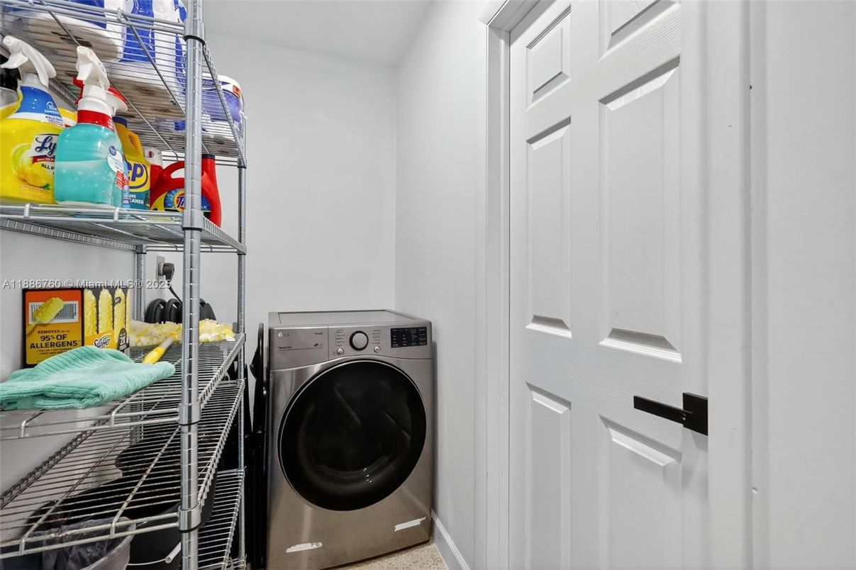 Interior, Utility Closets, Washer