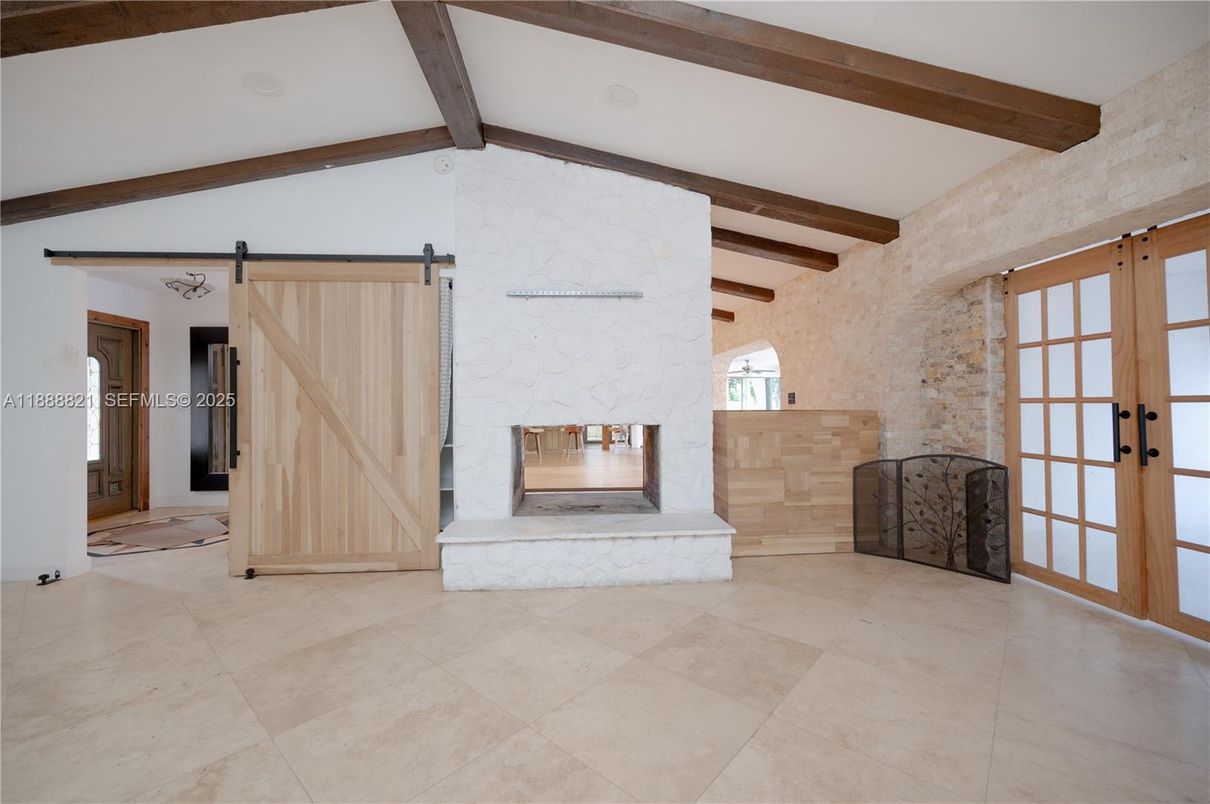 Empty room, Fireplace, Interior, Wooden Beams