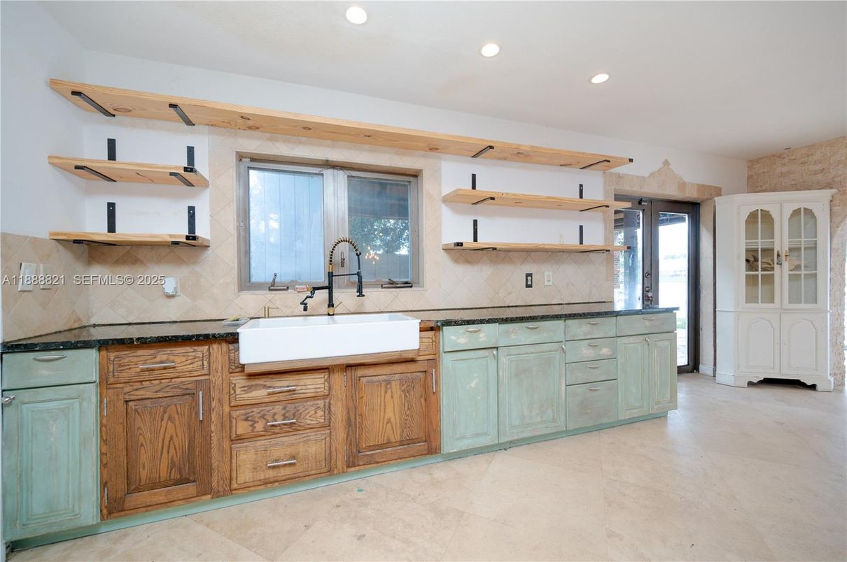 Interior, Kitchen, Recessed Lighting