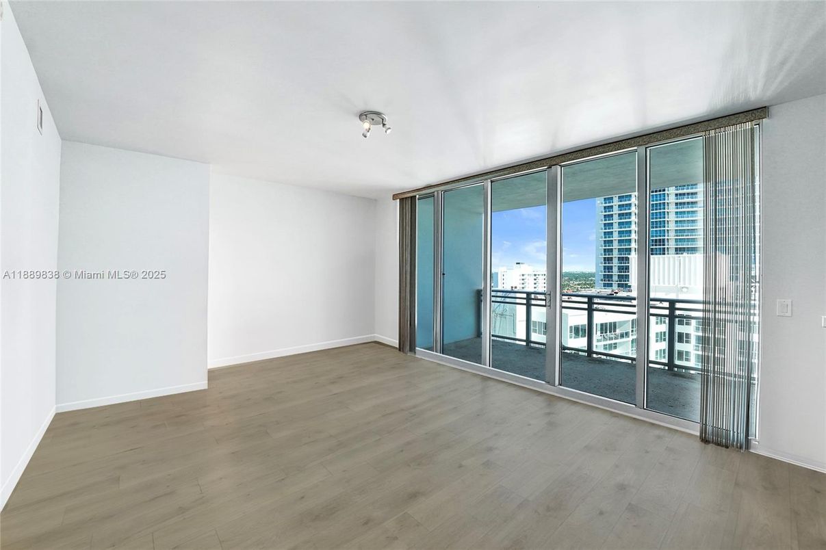 Empty room, Interior, Water, Wood Texture Flooring
