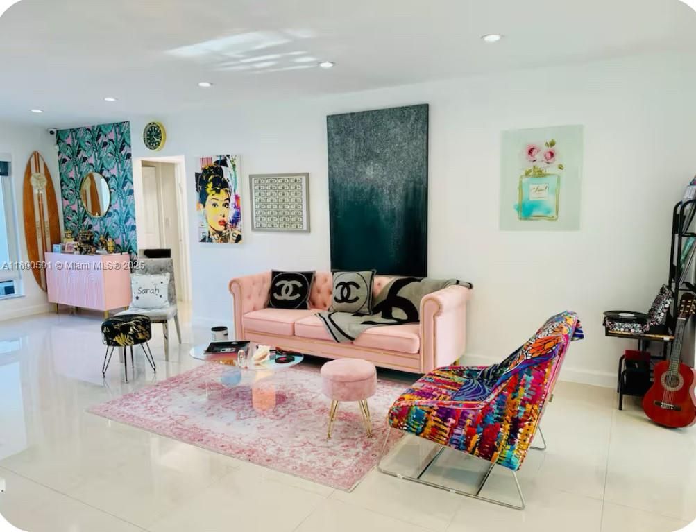 Interior, Living room, Recessed Lighting