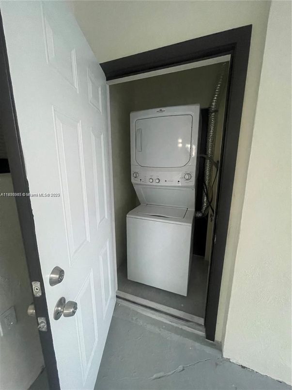 Interior, Utility Closets, Washer