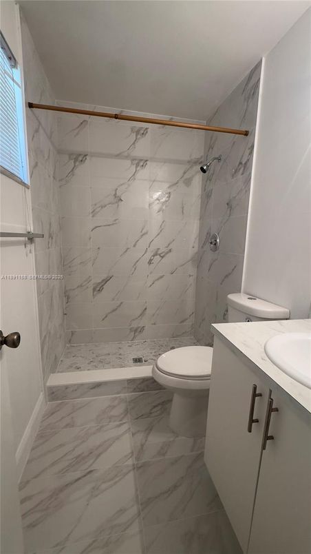 Bathroom, Interior, Marble, Marble Walls