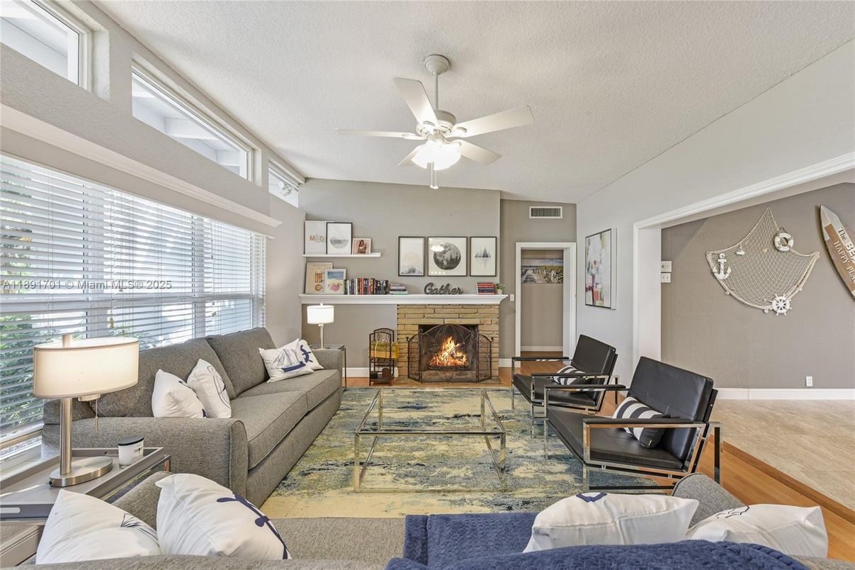 Fireplace, Interior, Living room