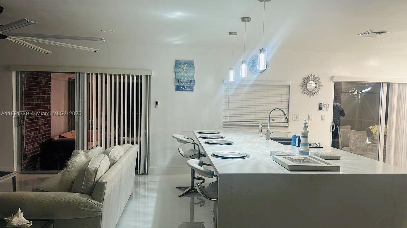 Interior, Kitchen, Pendant Lights