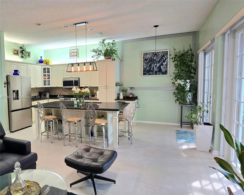 Dining room, Interior, Kitchen, Pendant Lights, Recessed Lighting