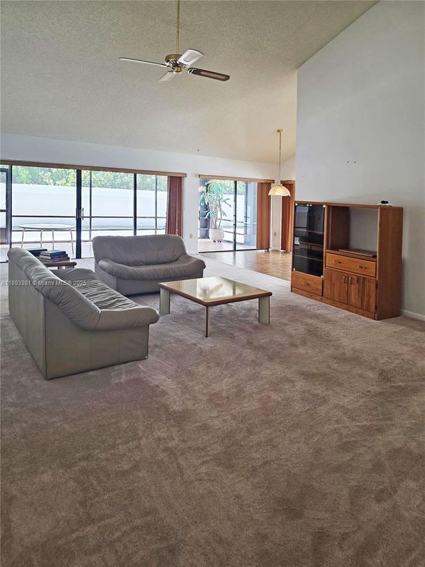 Interior, Living room, Pendant Lights