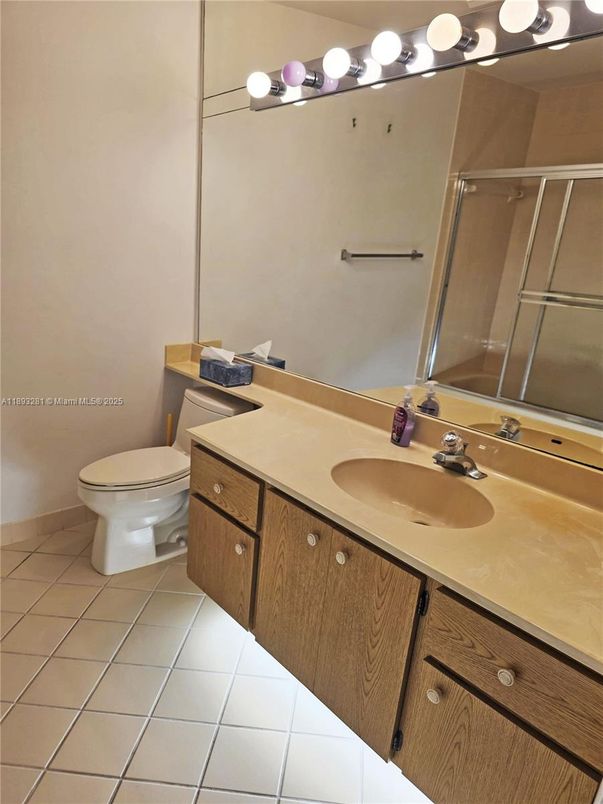 Bathroom, Dual Sink Vanities, Glass Shower, Interior