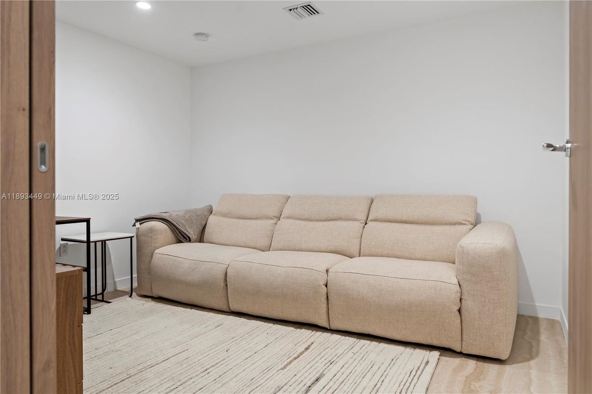 Interior, Recessed Lighting