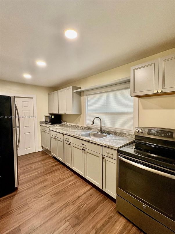 Interior, Kitchen, Recessed Lighting, Wood Texture Flooring