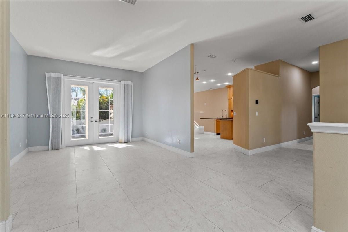 Empty room, Interior, Kitchen, Marble, Recessed Lighting