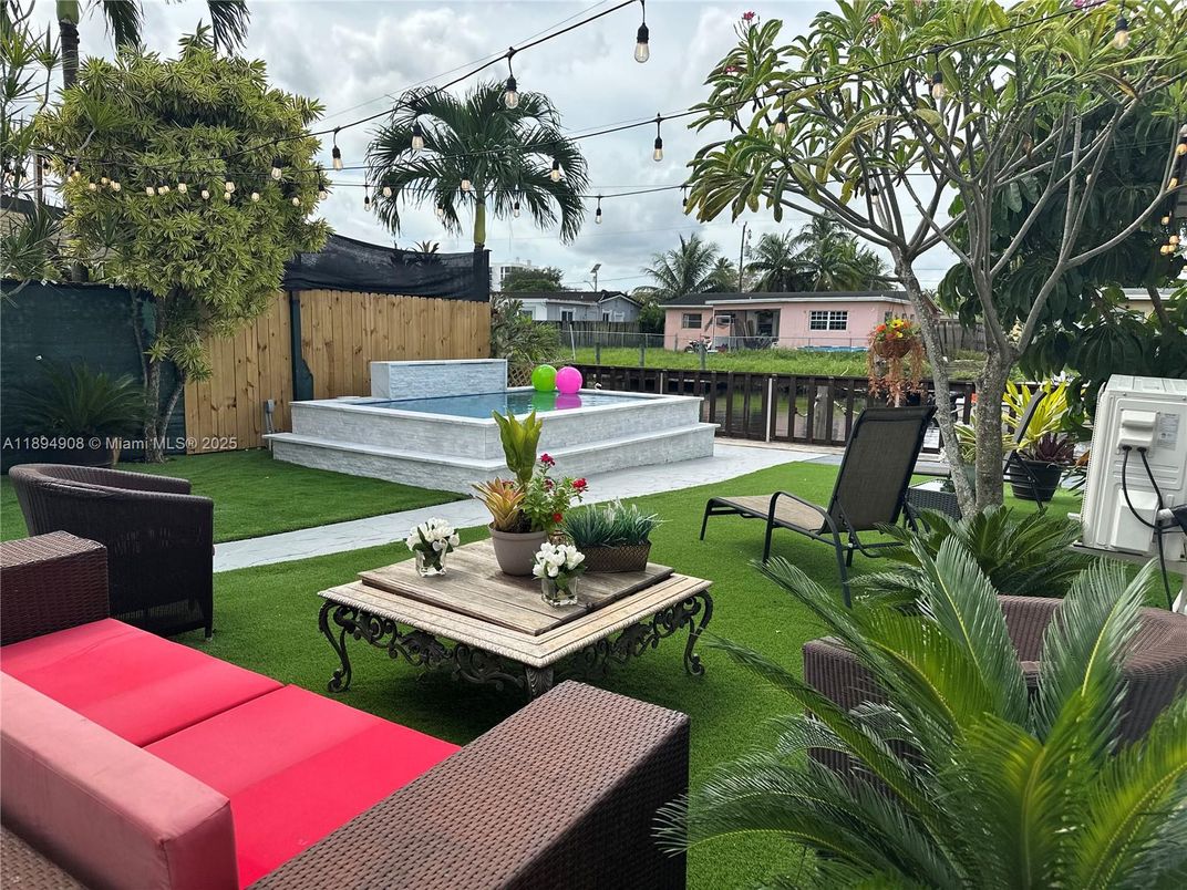 Backyard, Exterior, Pool