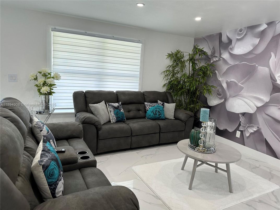 Interior, Living room, Marble, Recessed Lighting