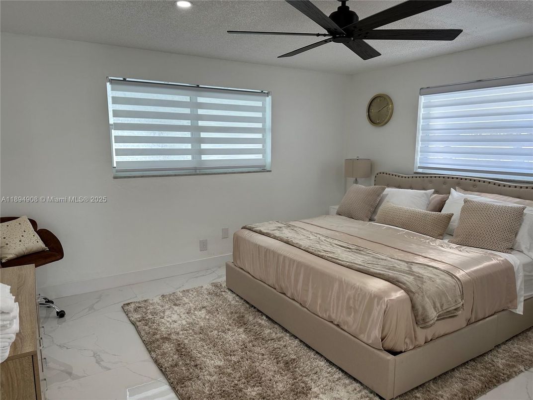 Bedroom, Interior, Marble, Recessed Lighting