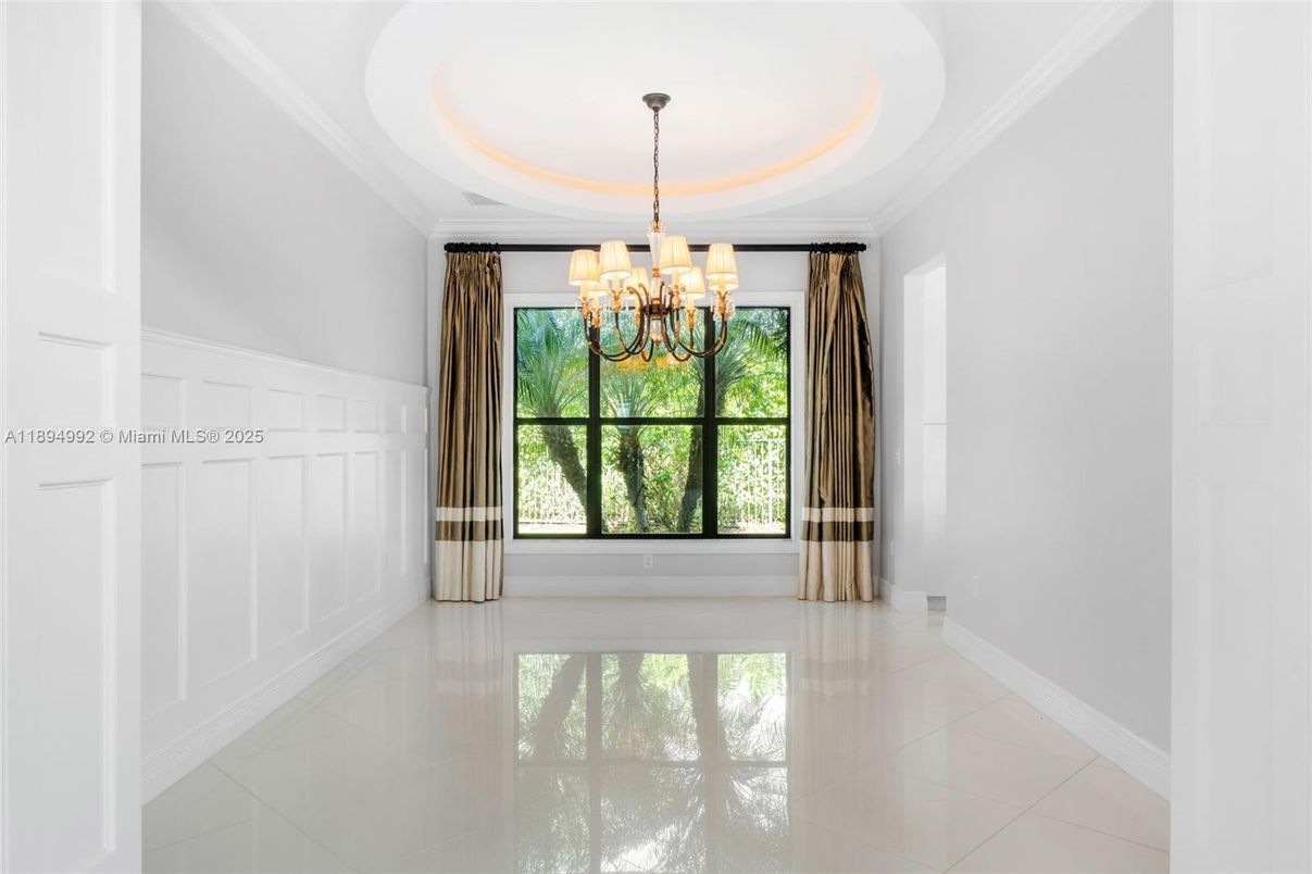 Chandelier, Empty room, Interior