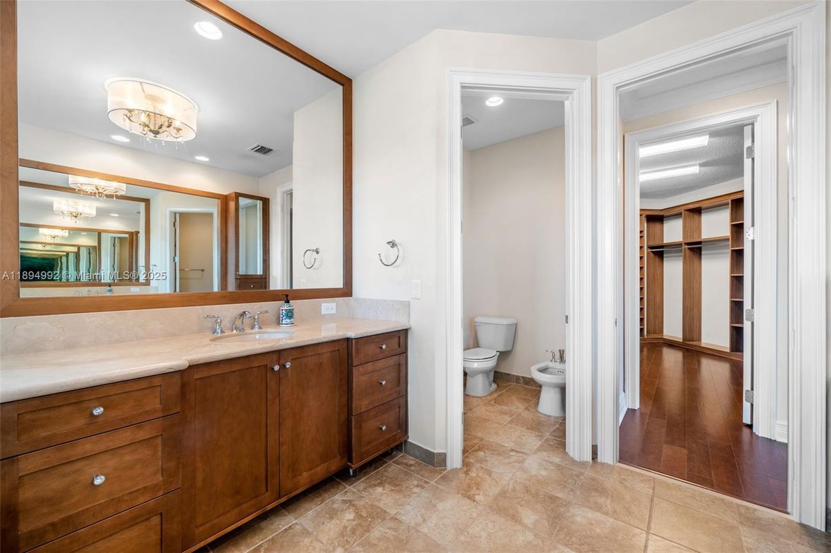 Bathroom, Interior, Recessed Lighting, Wood Texture Flooring