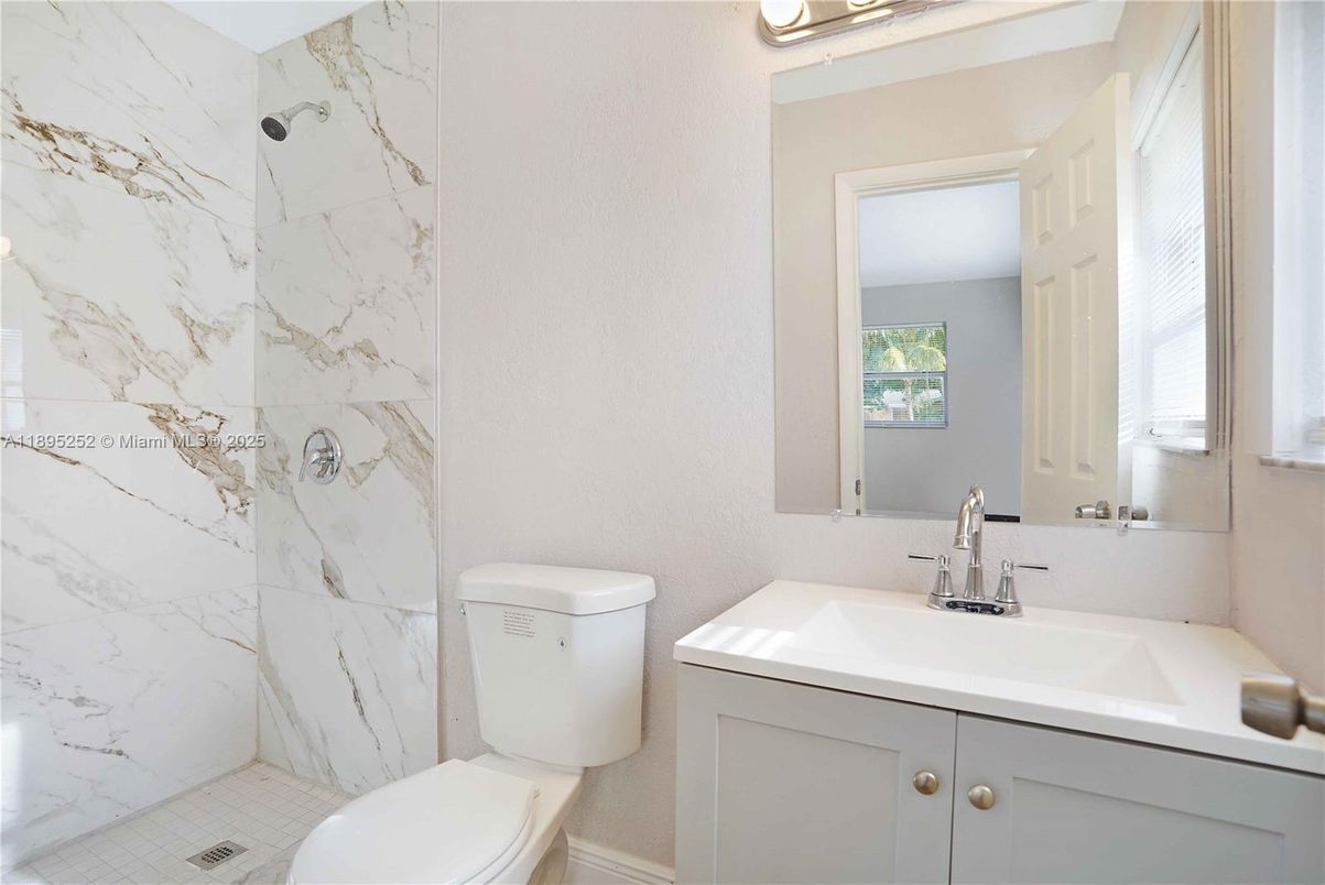 Bathroom, Interior, Marble Walls