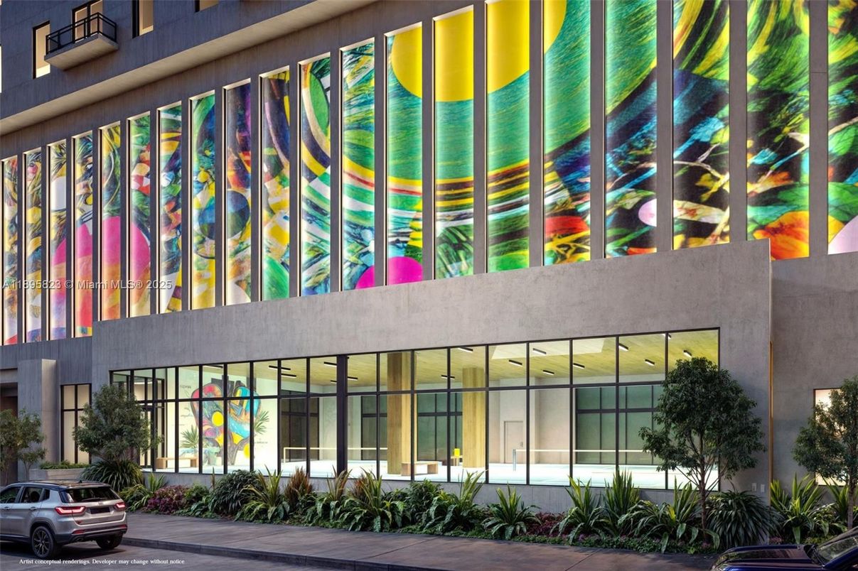 Exterior, Facade, Modern