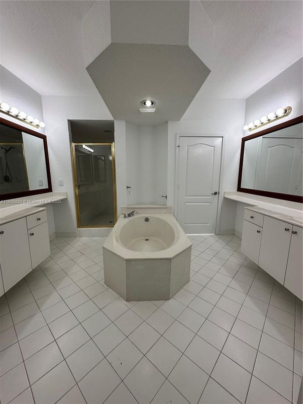 Bathroom, Dual Sink Vanities, Glass Shower, Interior