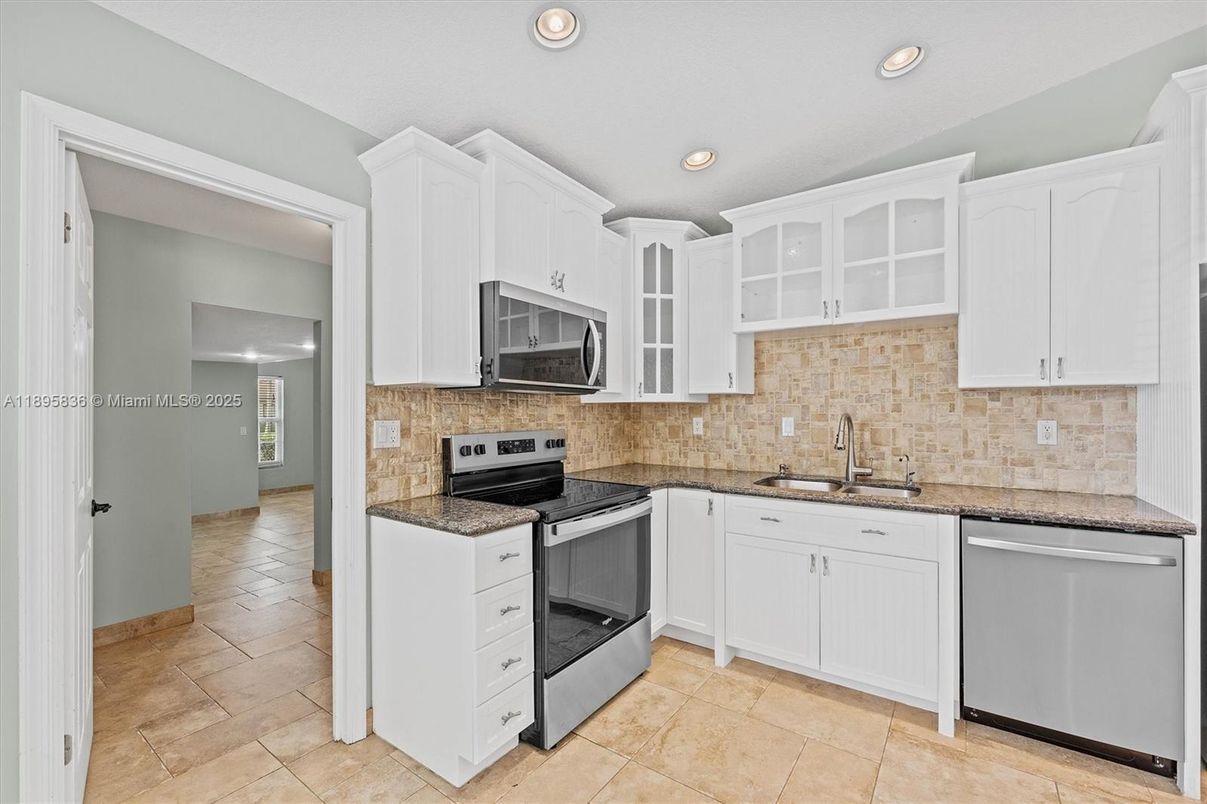 Interior, Kitchen, Recessed Lighting