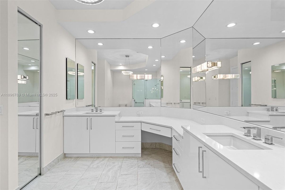 Bathroom, Dual Sink Vanities, Interior, Marble, Pendant Lights, Recessed Lighting