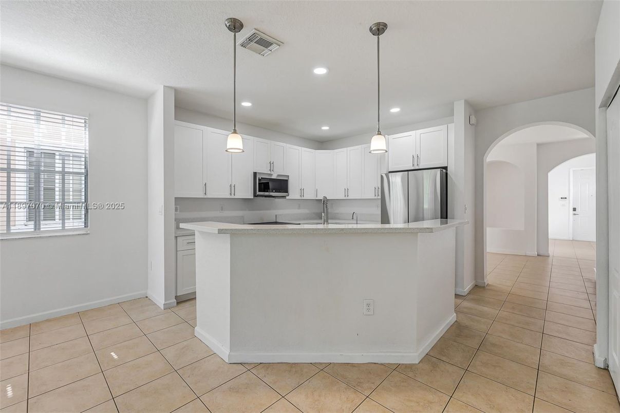Interior, Kitchen, Pendant Lights, Recessed Lighting, Stainless Steel Appliances