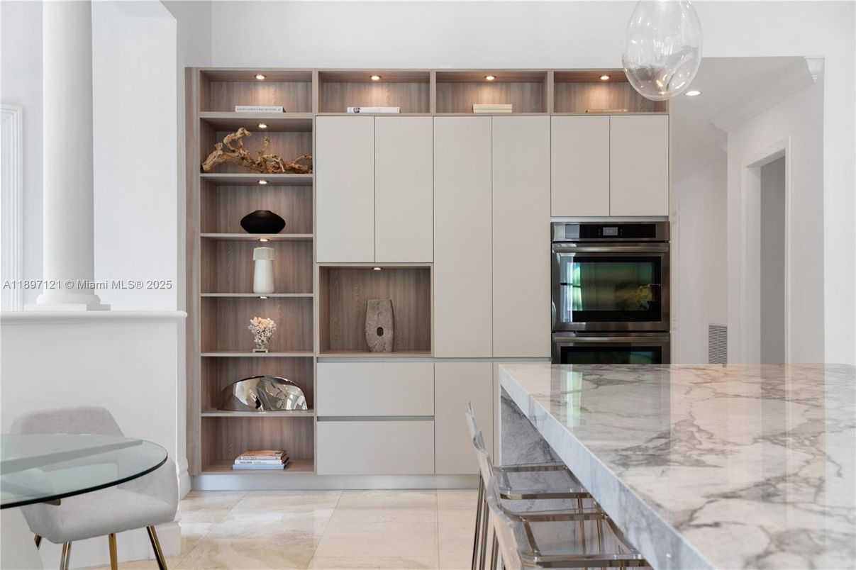 Interior, Kitchen, Pendant Lights, Recessed Lighting, Stainless Steel Appliances