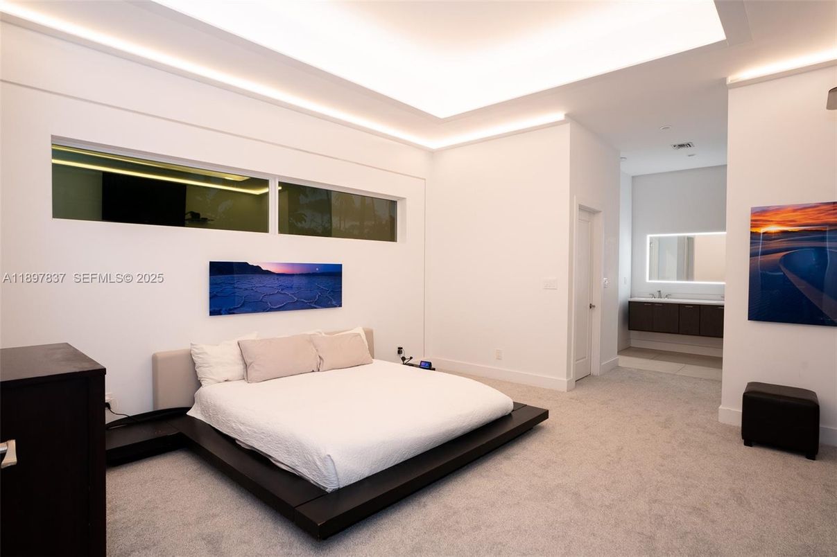 Bedroom, Interior, Recessed Lighting
