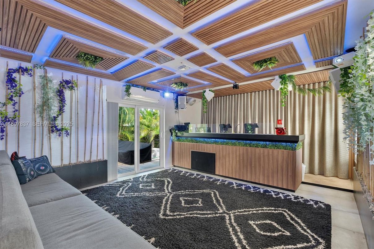 Interior, Living room